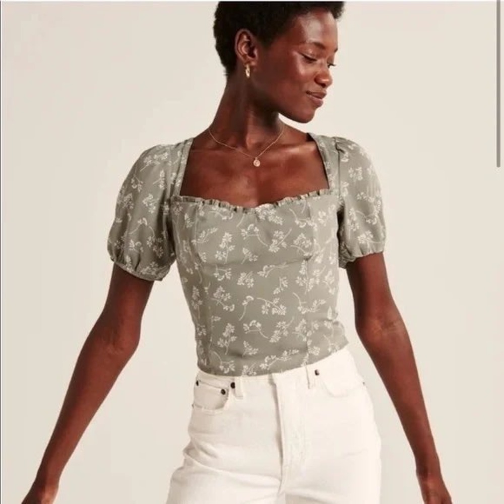 Abercrombie & Fitch Floral Sage Green Puff Sleeve Smocked Crop Top Small Prairie